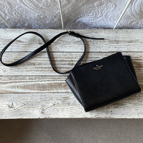 Kate Spade Black Leather Crossbody Purse - Picture 2 of 15